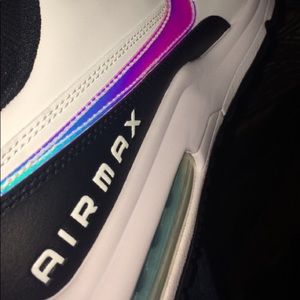 Meet your Posher, Ashton